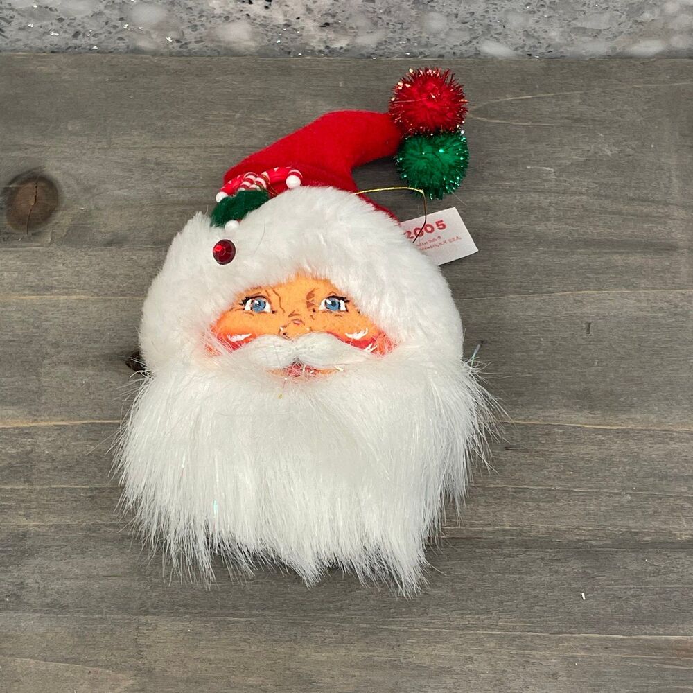 2005 Annalee Mobilitee Santa Claus Head in Hat Christmas Tree Ornament